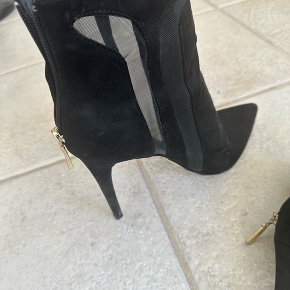 Size 10 Booties - Picture 2 of 3